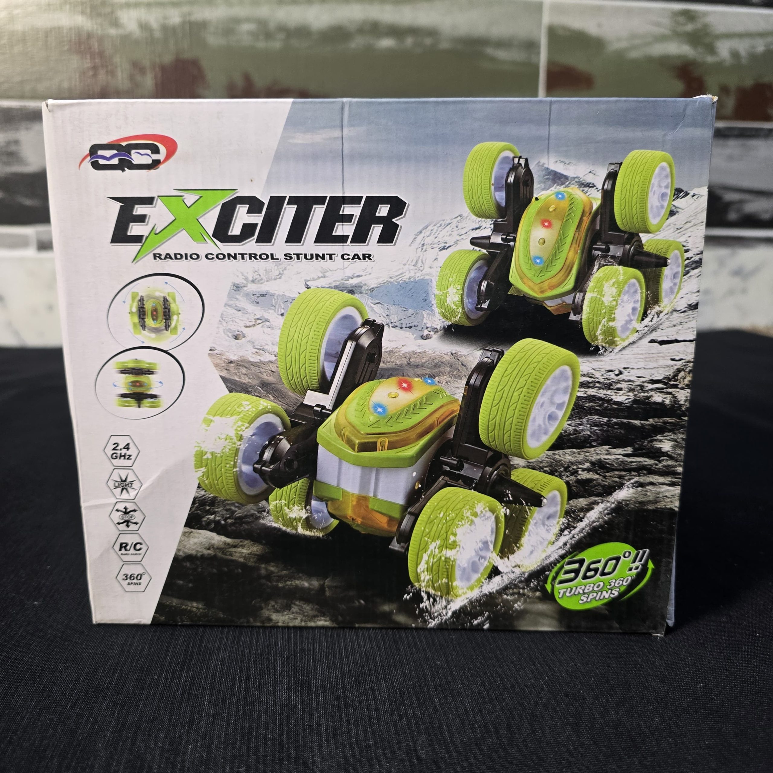 Exciter Radio Control Stunt Car - Image 3