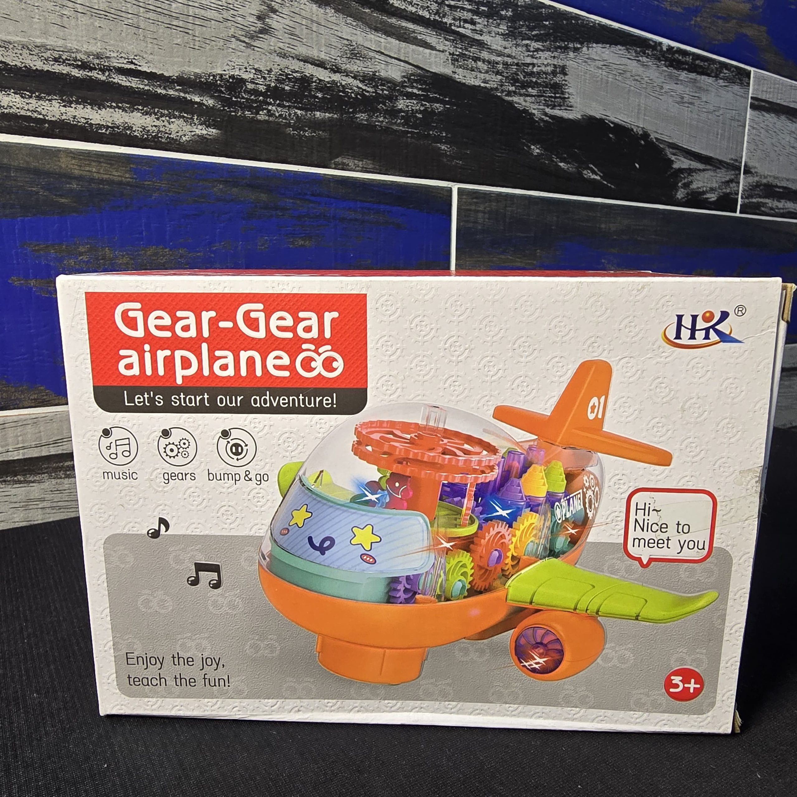 Gear-Gear Airplane: Interactive Educational Toy - Image 4
