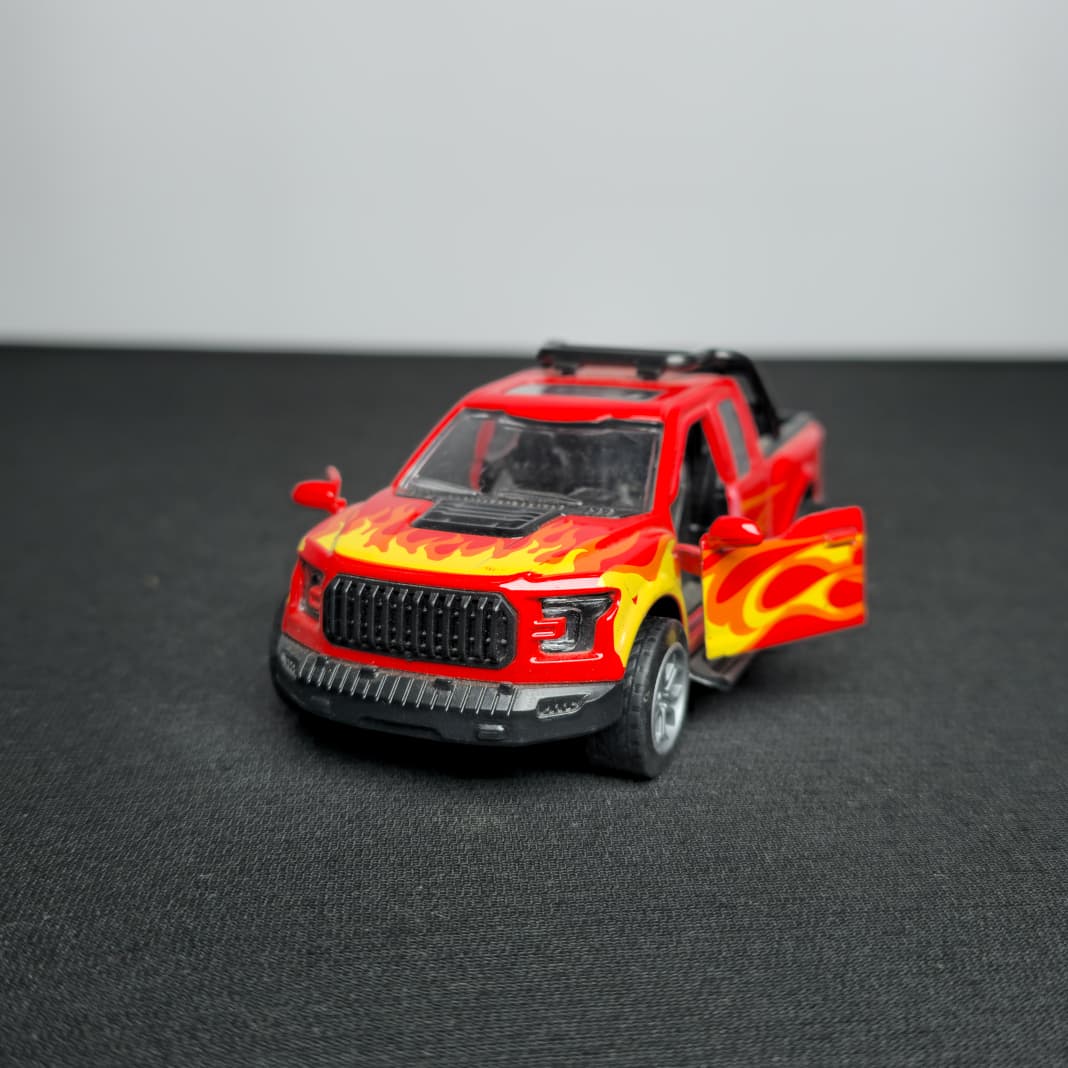 Ford F-150 Raptor. - Image 3