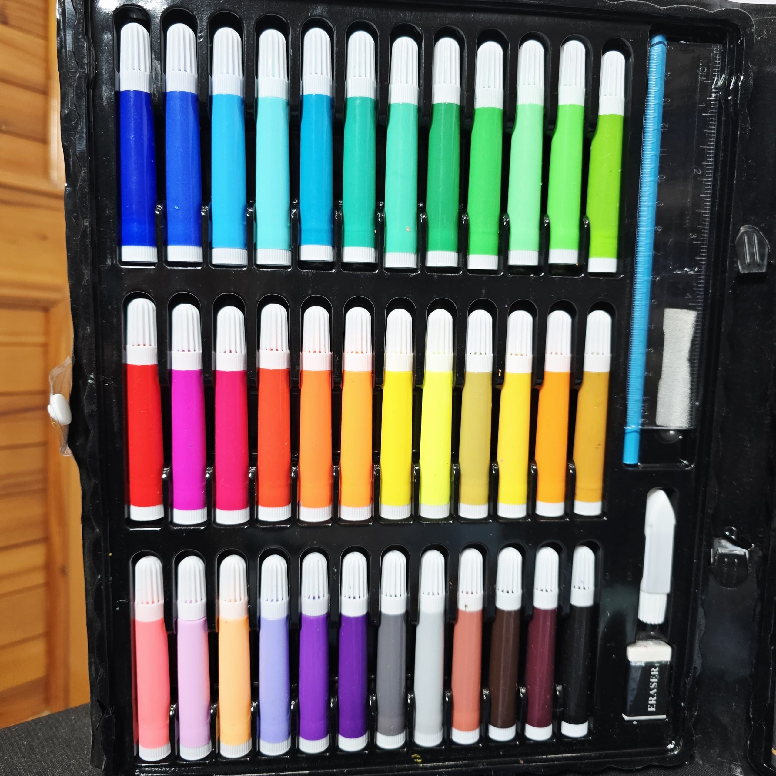 Kubeixiong Corner 150-Piece Deluxe Art Set – Professional Creative Suitcase - Image 3