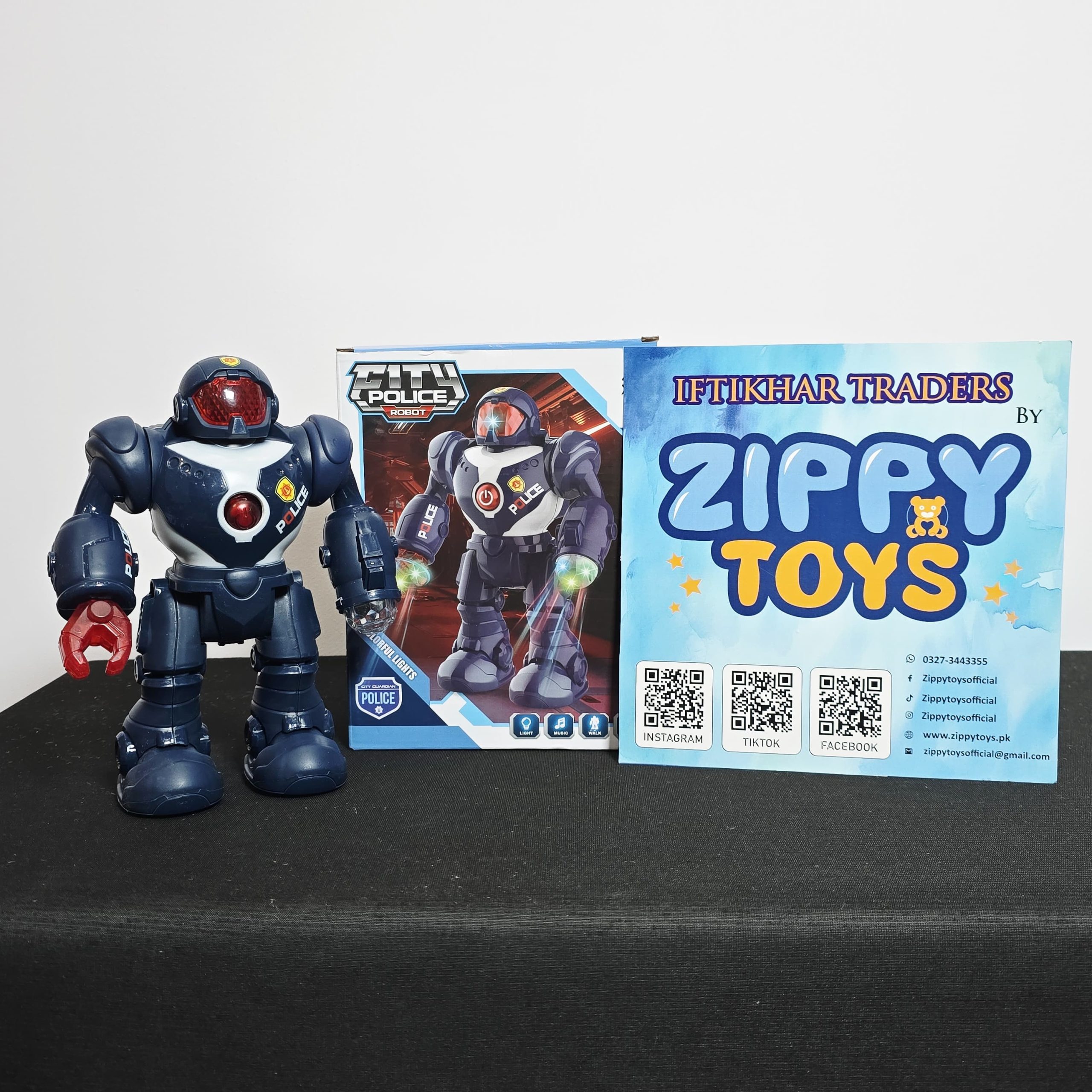 City Guardian Police Robot - Dynamic Battery Operated Toy for Kids - Image 4