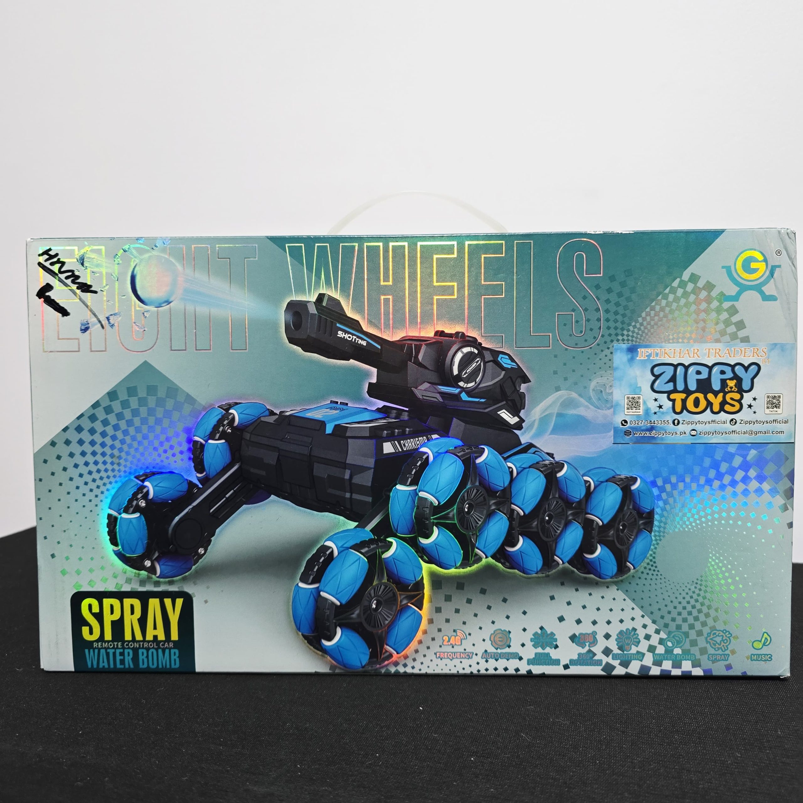 8-Wheel Drive "Spray & Water Bomb" RC Stunt Tank - 2.4GHz High-Speed All-Terrain Vehicle with LED Lights, Music, and Mist Spray - Image 4