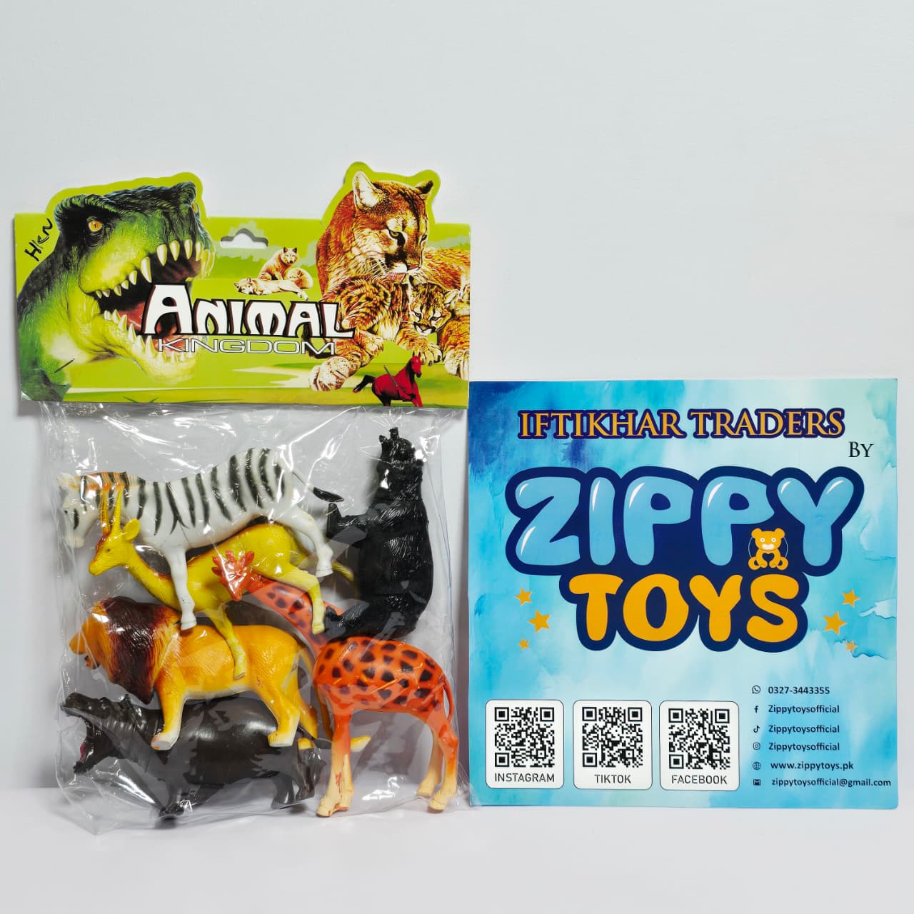 Wild Safari Animal Toy Figures Set - Image 4