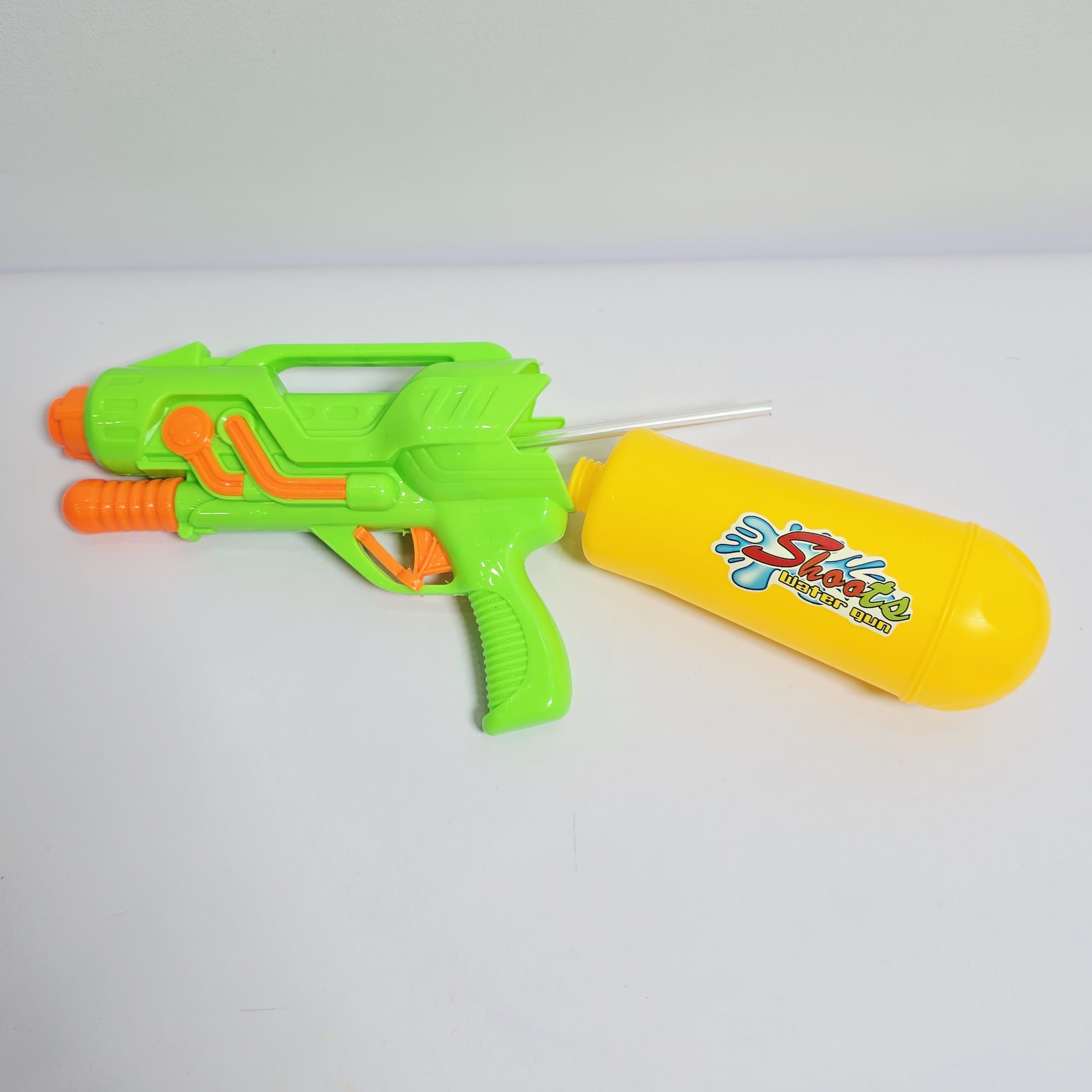 Kids High-Capacity Water Blaster Gun – Summer Pool & Beach Squirt Toy for Outdoor Play - Image 3