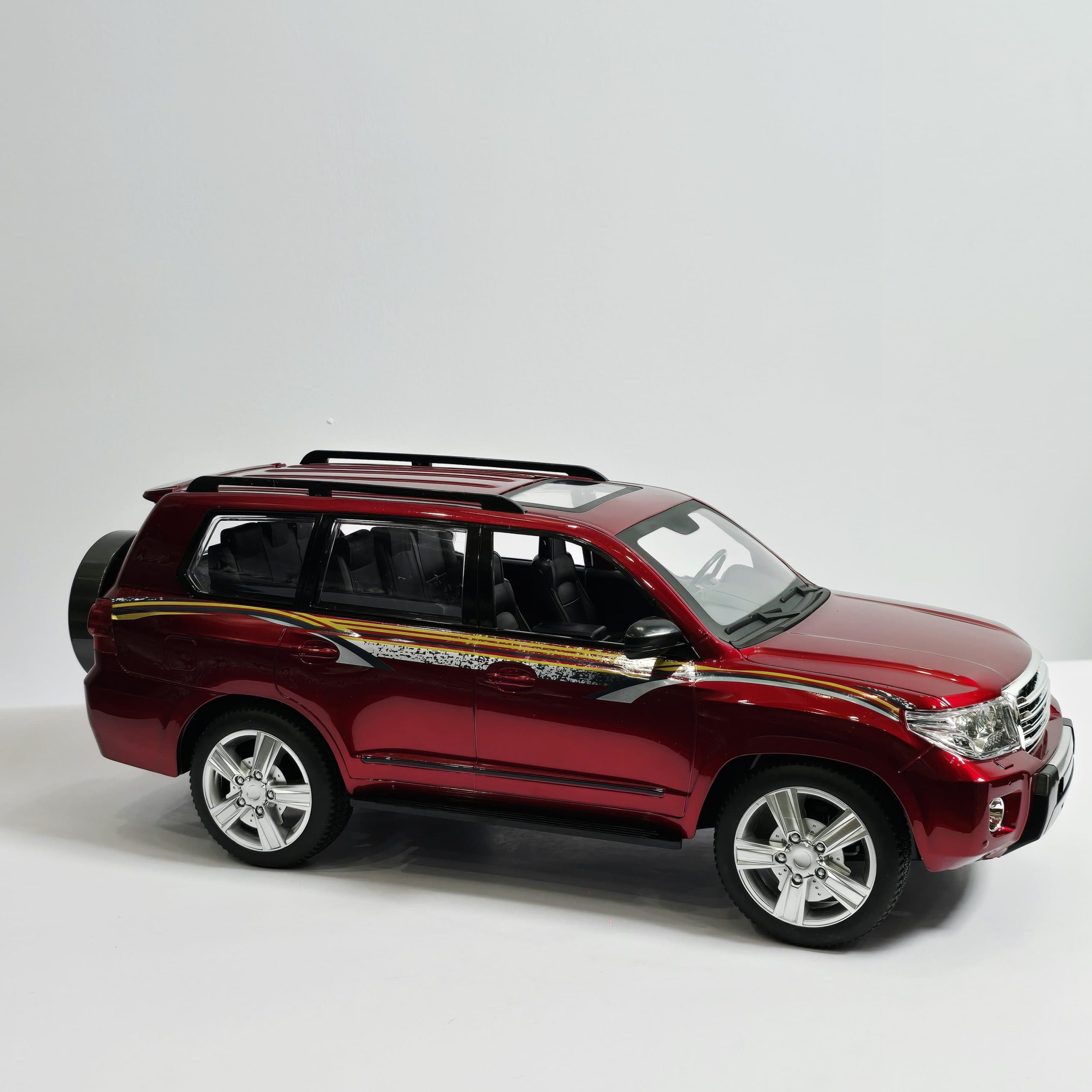 1:10 Scale Large Remote Control SUV – Imitate Series R/C Land Cruiser Toy Car with Working Lights - Image 3