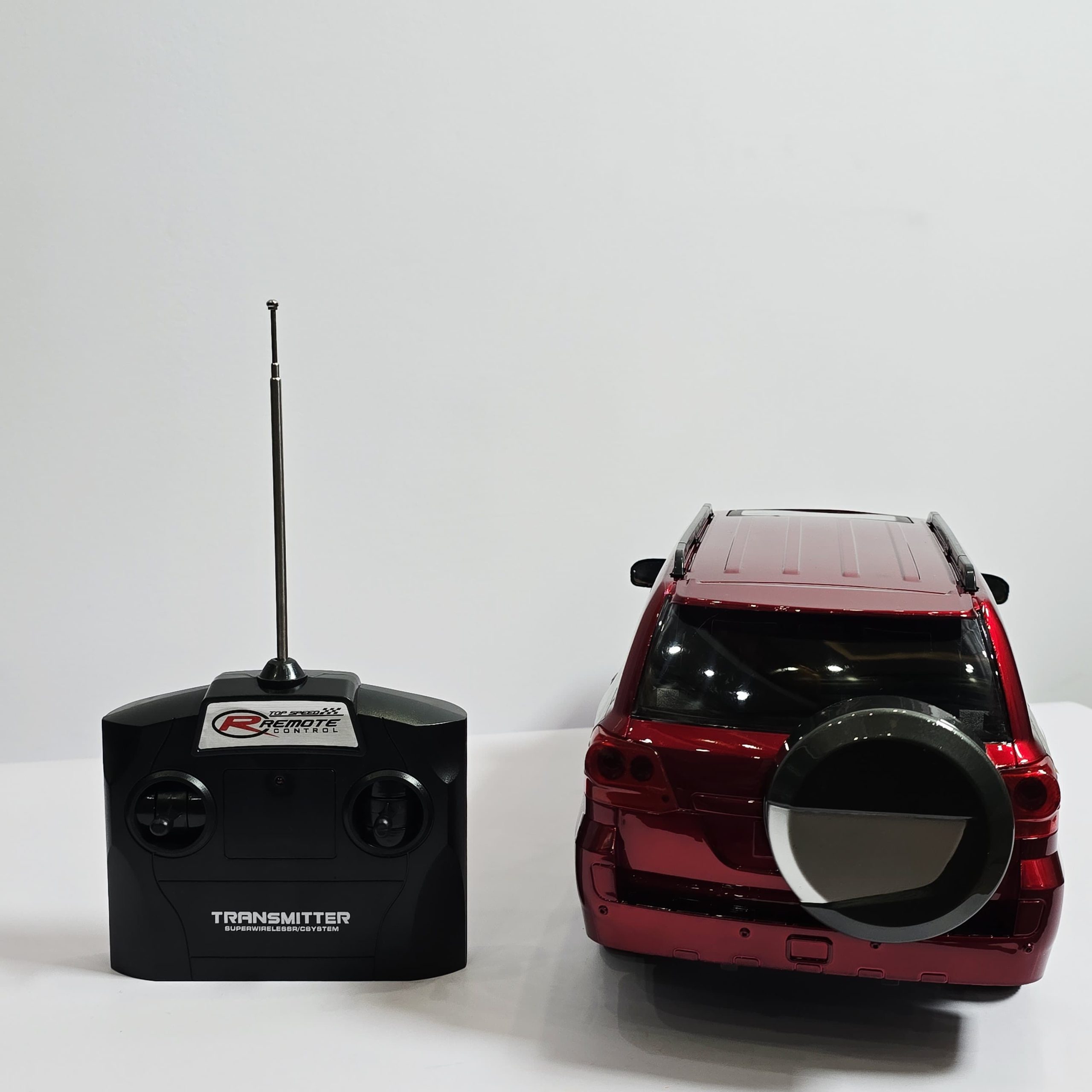 1:10 Scale Large Remote Control SUV – Imitate Series R/C Land Cruiser Toy Car with Working Lights - Image 2