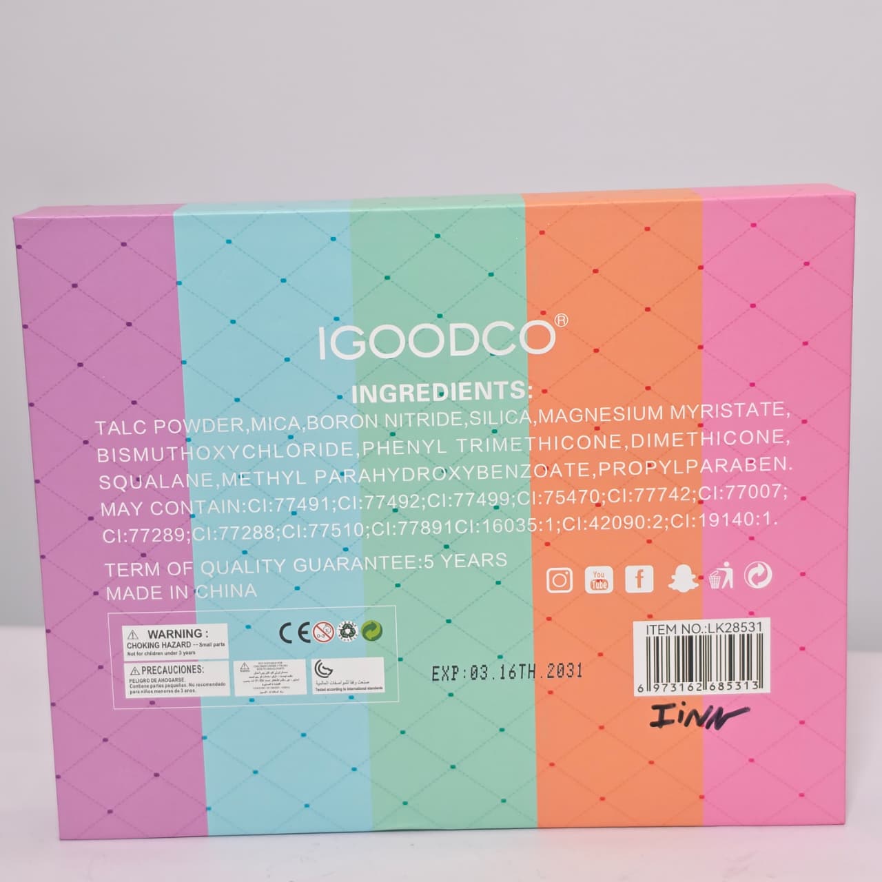 IGOODCO 29-in-1 Ultimate Kids Jewelry & Cosmetics Vanity Kit - Image 4