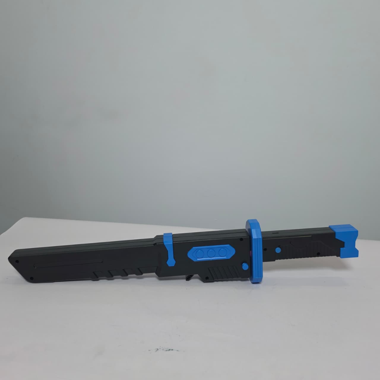 Electric Cyberpunk Lightsaber & Katana Toy with Realistic Smoke, Spark Effects & Type-C Charging - Image 2
