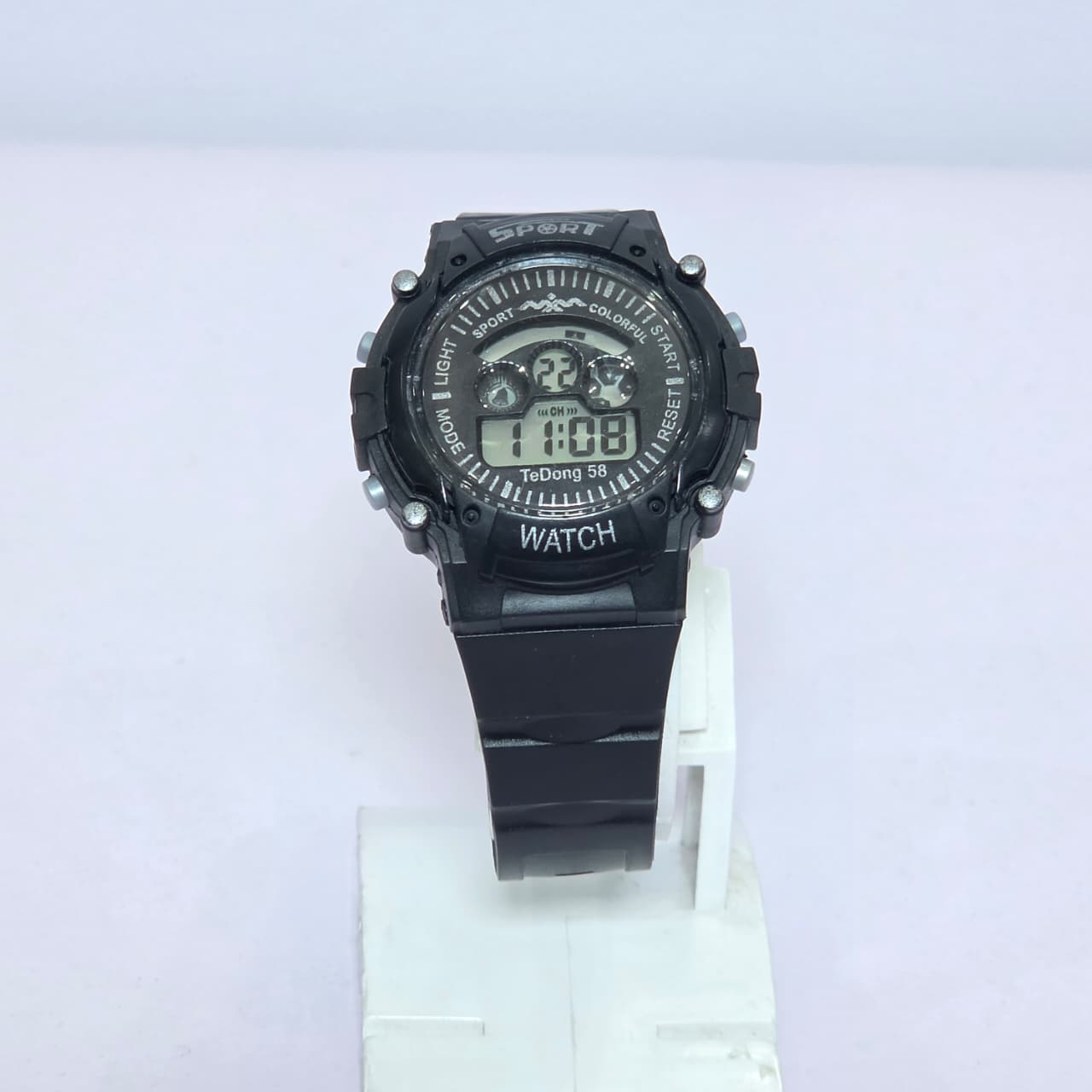 TeDong 58 Kids Digital Sports Watches – Multi-Functional Tactical Wristwatches with Day-Date Display & Alarm (3-Style Assortment) - Image 2