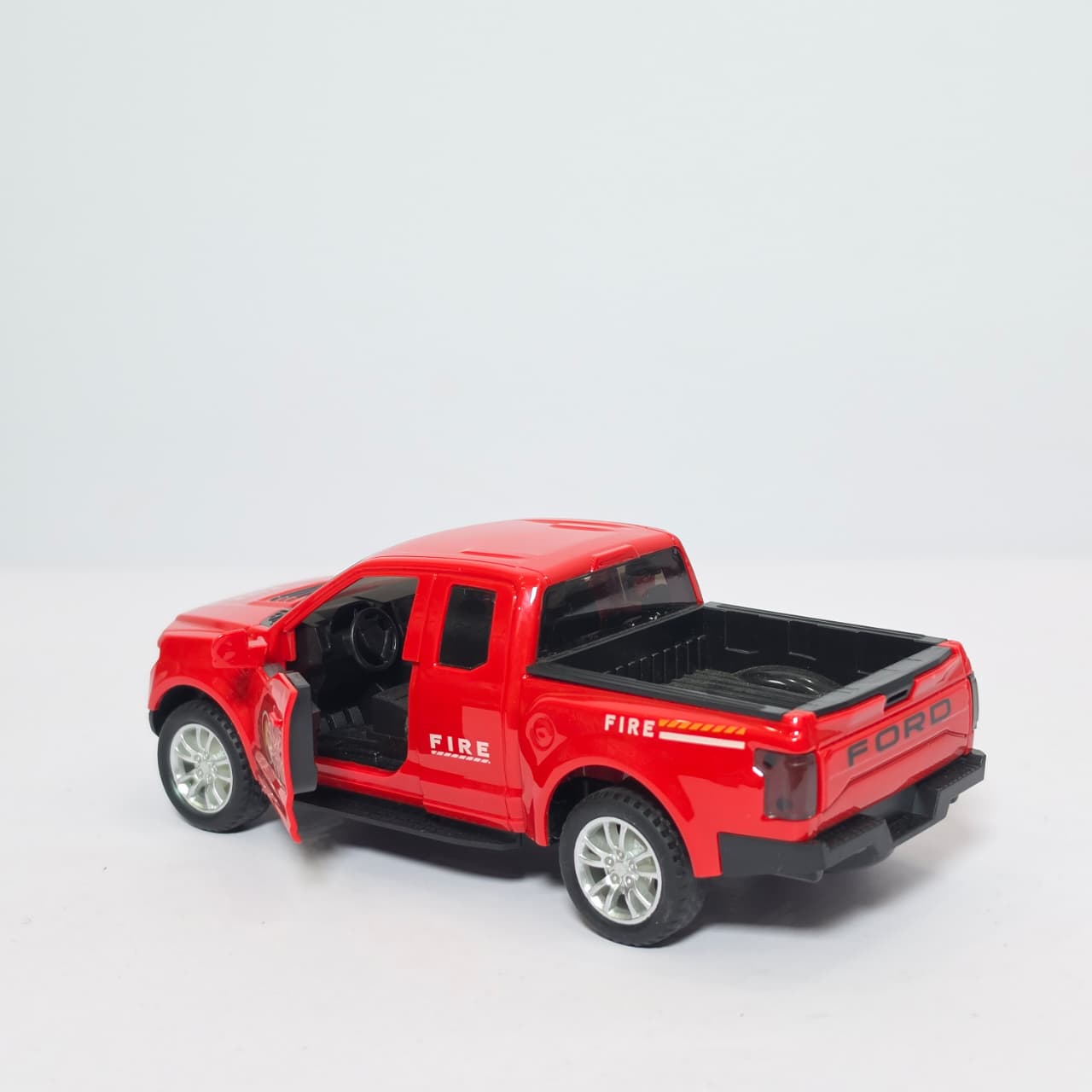 Die-Cast Ford F-150 Raptor Toy Pickup Trucks – Emergency Rescue Vehicle Set (Police & Fire Edition) - Image 7