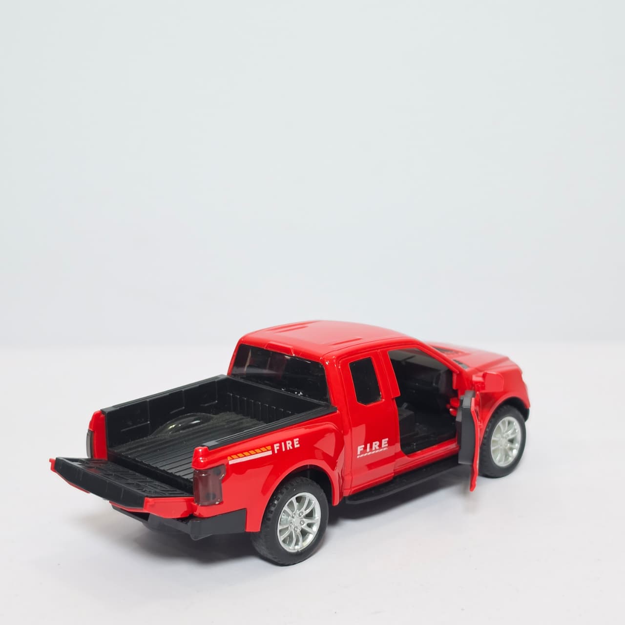 Die-Cast Ford F-150 Raptor Toy Pickup Trucks – Emergency Rescue Vehicle Set (Police & Fire Edition) - Image 6