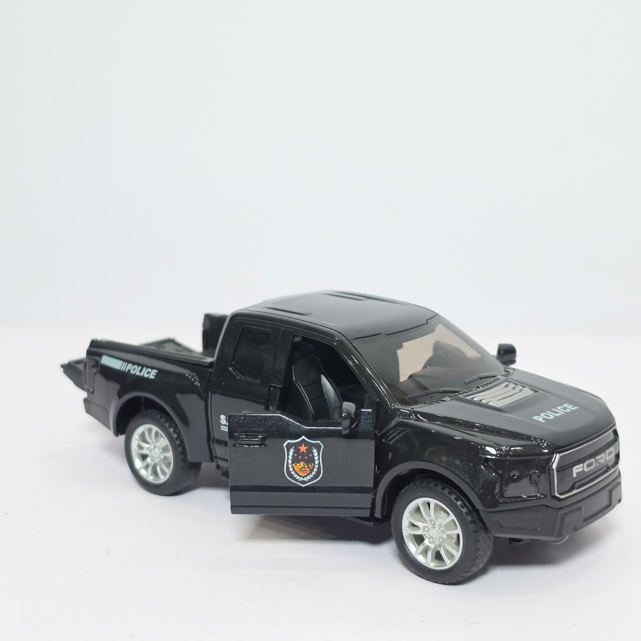 Die-Cast Ford F-150 Raptor Toy Pickup Trucks – Emergency Rescue Vehicle Set (Police & Fire Edition) - Image 2