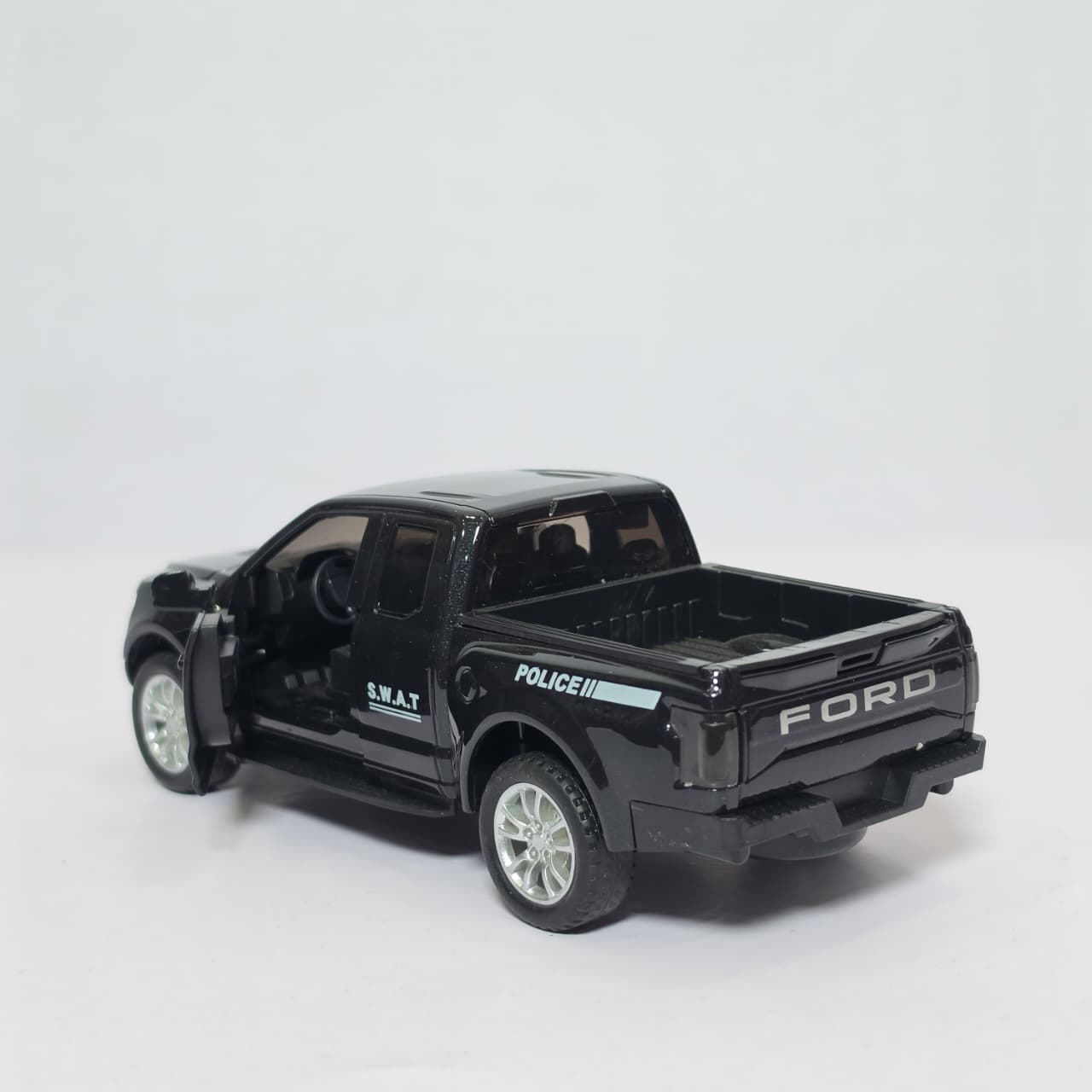 Die-Cast Ford F-150 Raptor Toy Pickup Trucks – Emergency Rescue Vehicle Set (Police & Fire Edition) - Image 3
