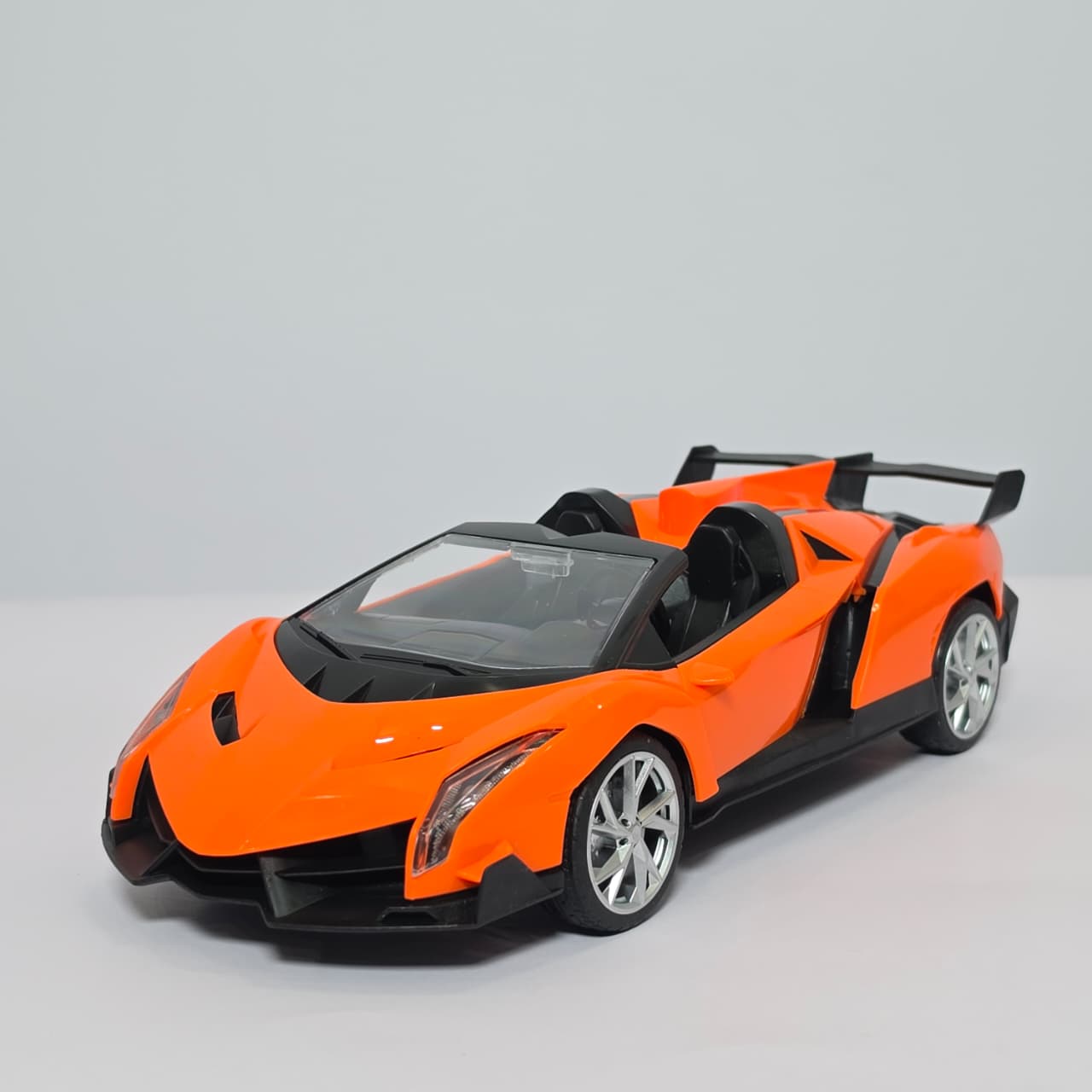1:16 Scale Remote Control Convertible Supercar – High-Speed Electric RC Sports Car Toy - Image 3