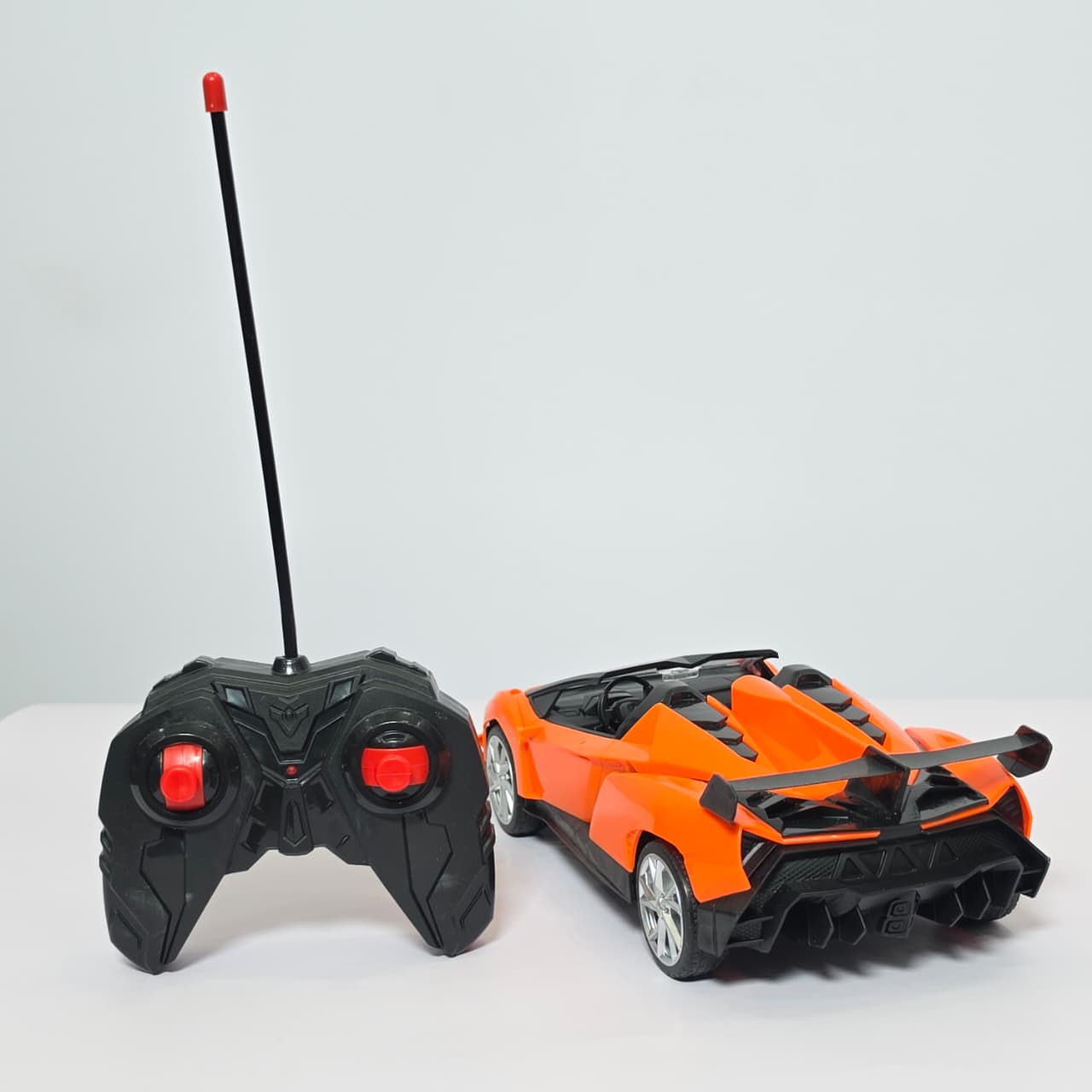 1:16 Scale Remote Control Convertible Supercar – High-Speed Electric RC Sports Car Toy - Image 2