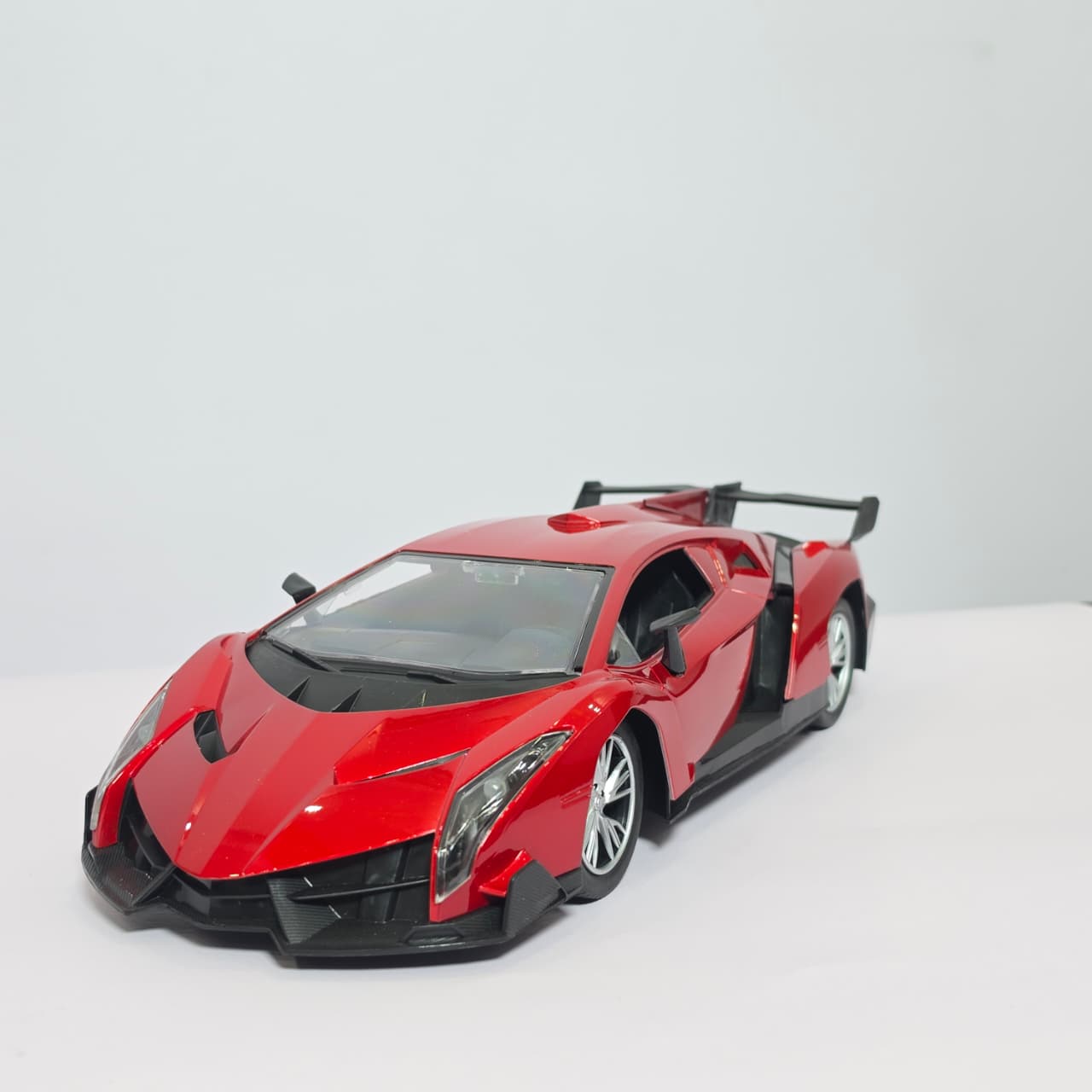1:16 Scale Remote Control Racing Supercar – High-Speed Electric RC Sports Car with Rechargeable Battery - Image 5
